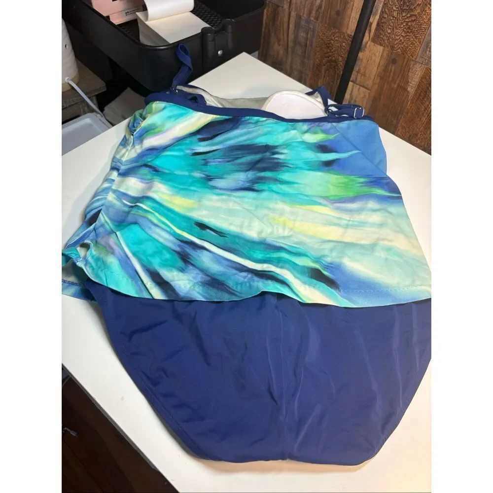 Maxine of Hollywood One piece Blue Green Size 14